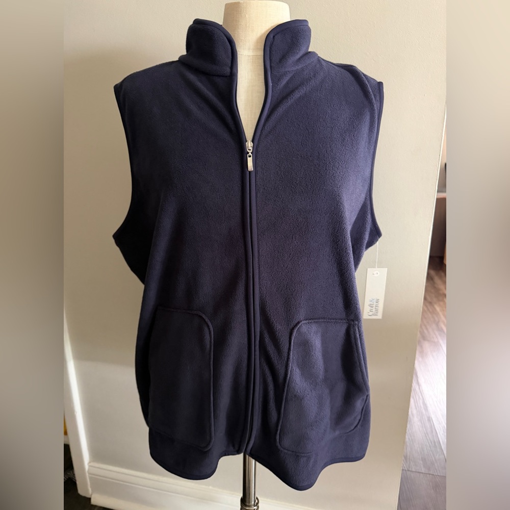 Croft & Barrow Navy Blue Fleece Vest - Large